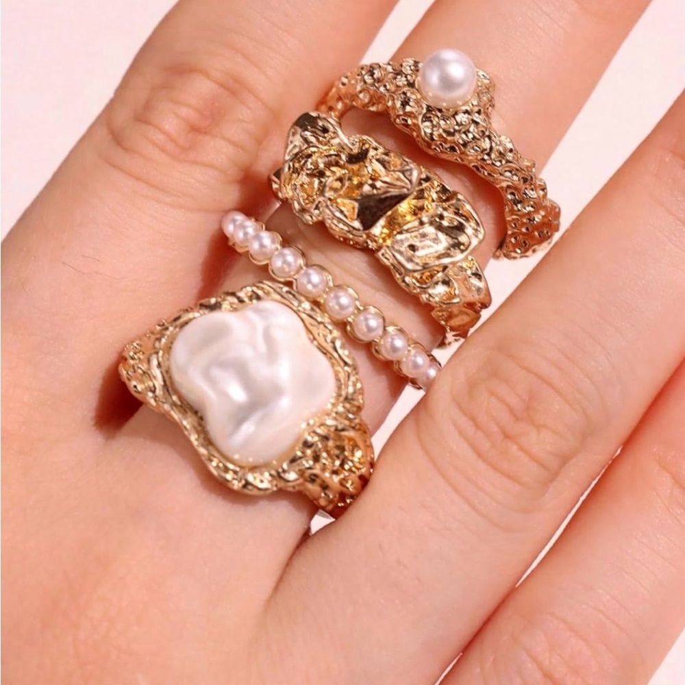 4pcs Gold Tone Faux Pearl Baroque Irregular Stackable Band Ring Set Size 7
